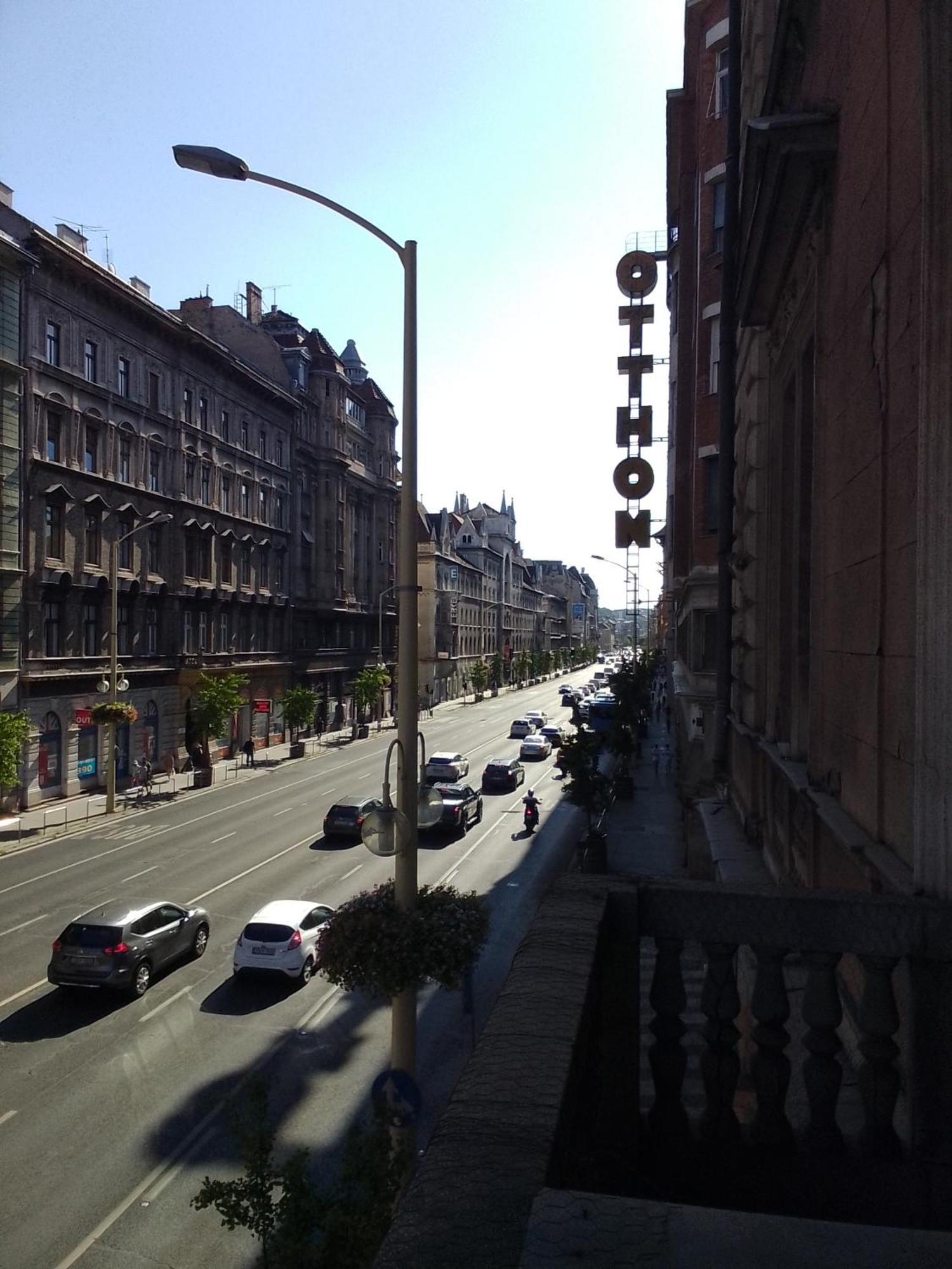 Viva Budapest Lägenhet Exteriör bild